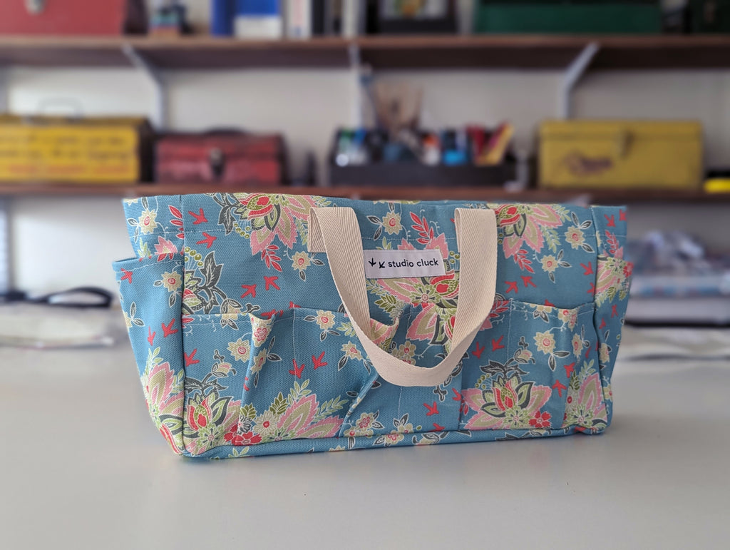 Garden Egg Tote Small — Blue Paisley – Studio Cluck