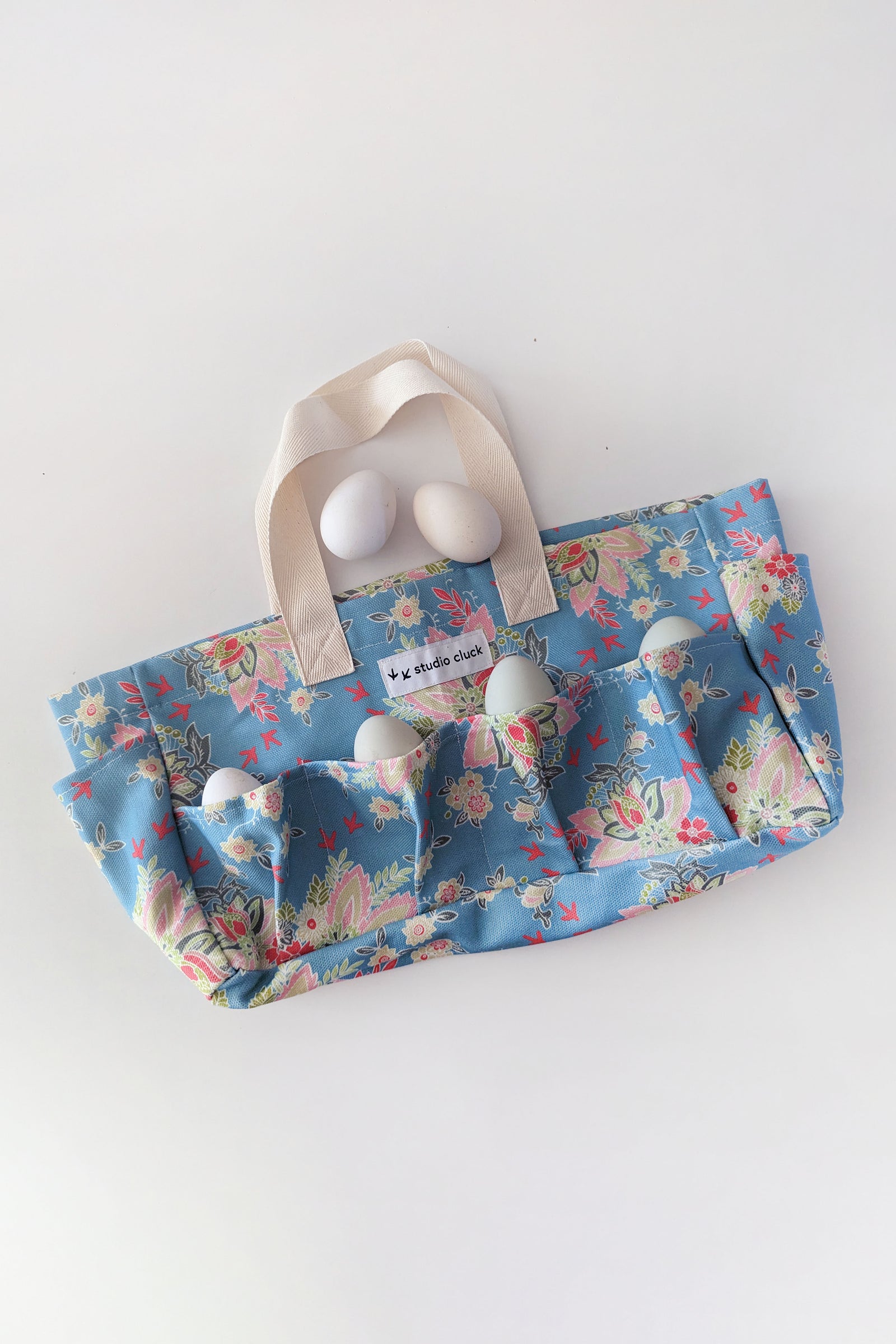 Garden Egg Tote Small — Blue Paisley – Studio Cluck